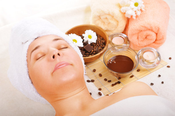 漂亮的老女人图片下载