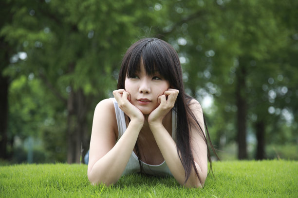 漂亮的女人图片下载