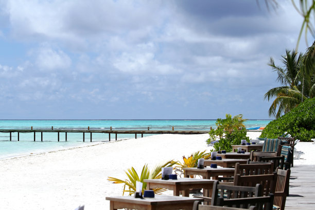 热带海滩餐厅图片下载