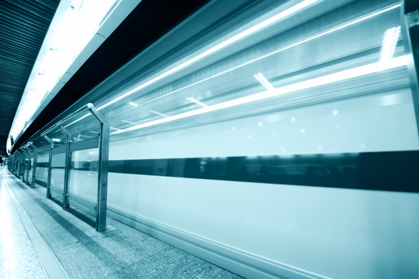 速度的火车地铁图片下载