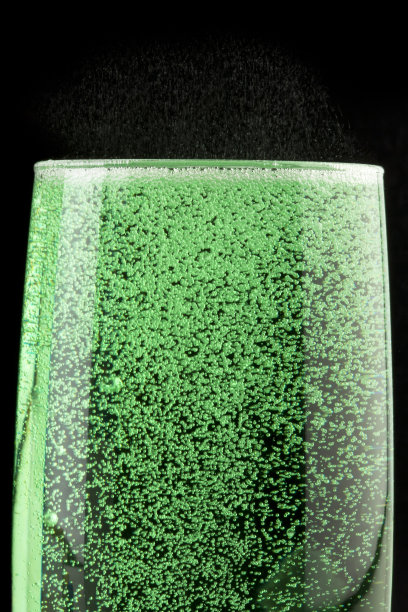 香槟鸡尾酒图片下载