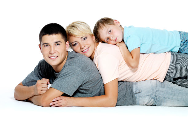 一个幸福的家庭图片下载