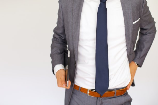 商人与平板电脑图片下载