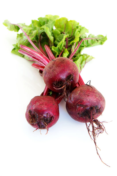 新鲜采摘甜菜根图片下载
