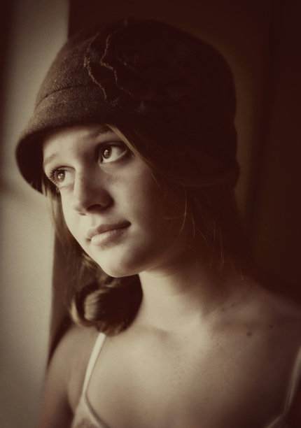 美丽的女孩图片下载