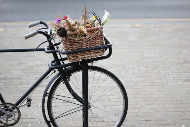 辆旧自行车图片下载