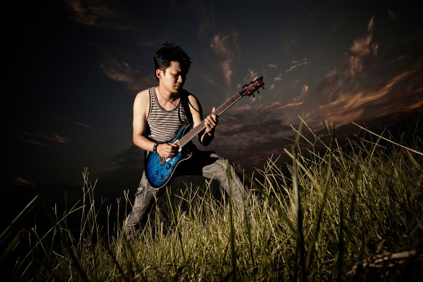 的吉他手图片下载