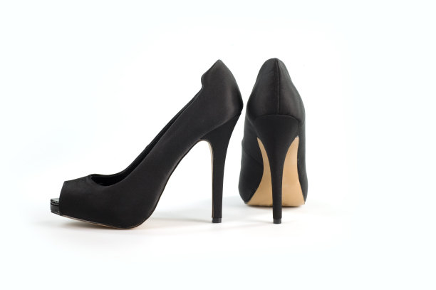 黑色的鞋子图片下载