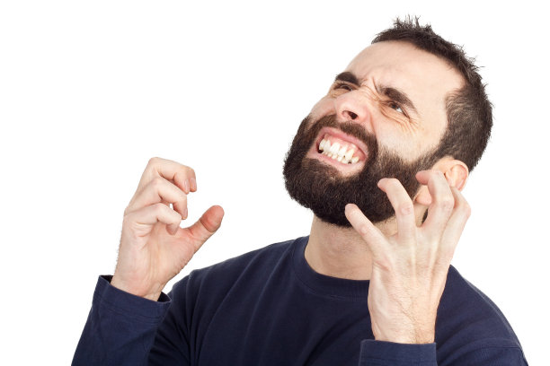 愤怒的男人图片下载