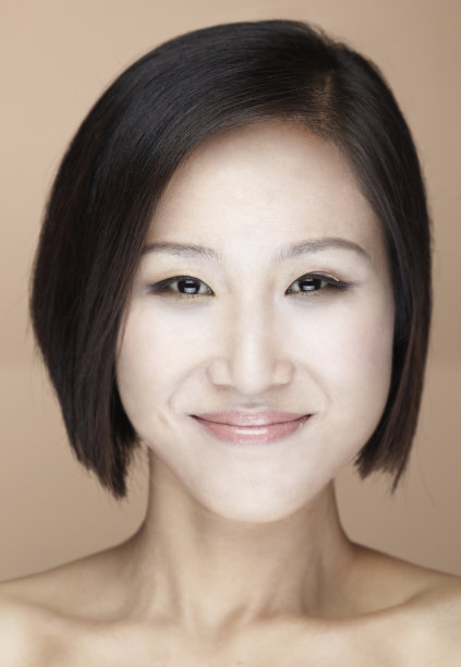 亚洲女人图片下载