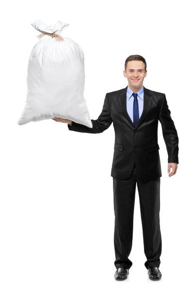 一个拿着钱袋的男人的全身像图片下载