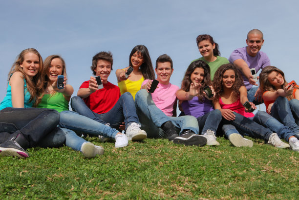 青少年组图片下载