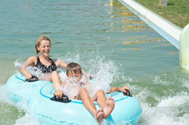 水上乐园图片下载