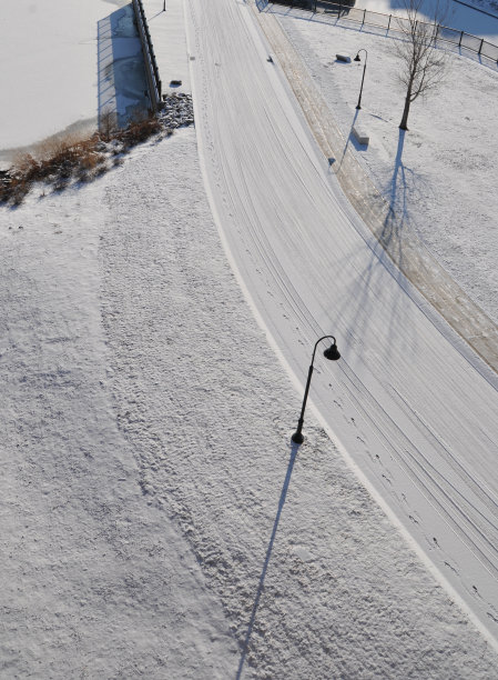 从上面的观点图片下载