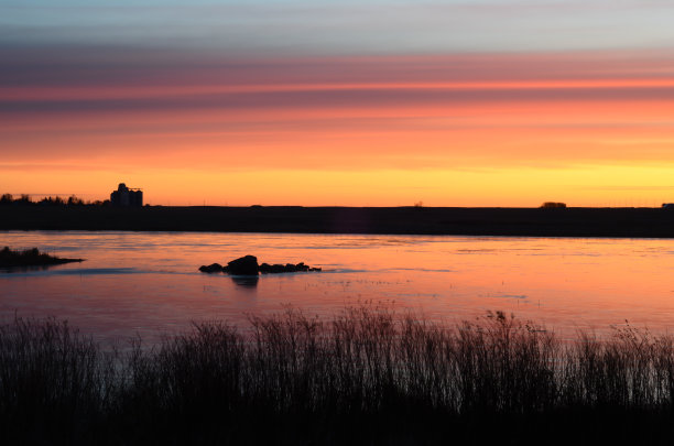 草原日出图片下载