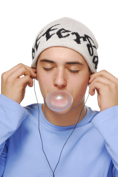 音乐的男孩。图片下载