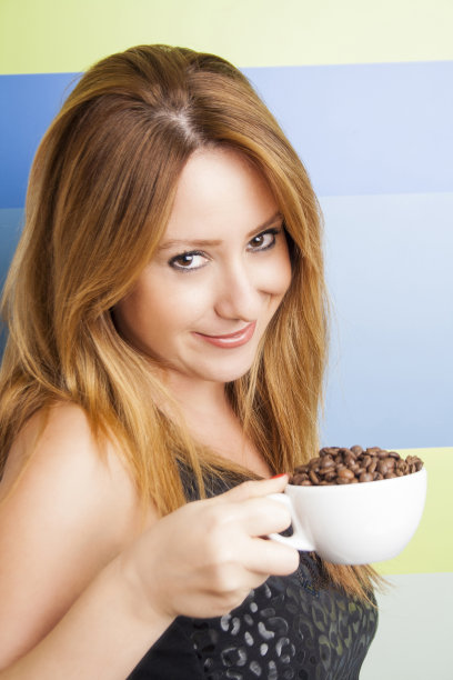 咖啡的女孩图片下载