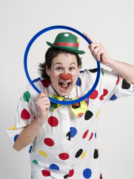 小丑在工作室图片下载