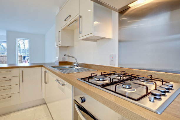 现代厨房安装图片下载