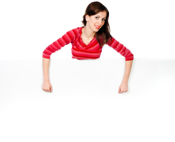 漂亮的年轻女孩，带着一张白色的海报图片下载