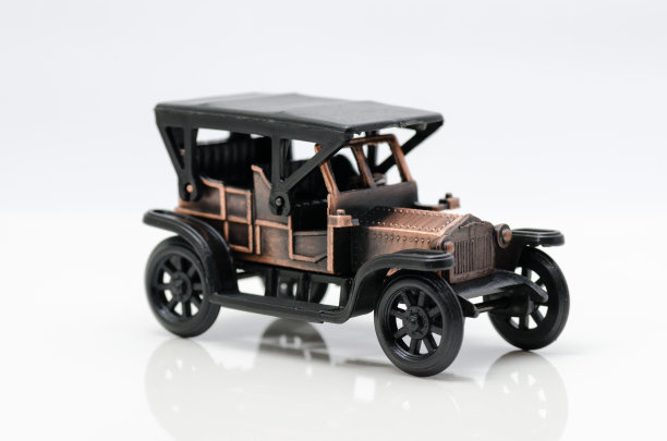 古董玩具车图片下载