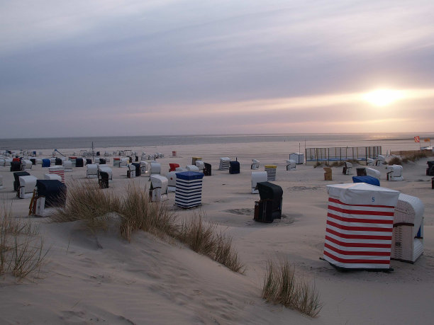 晚上沙滩图片下载