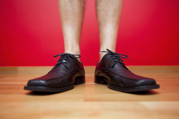 商人的鞋子图片下载