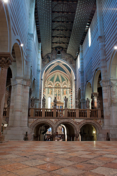 圣芝诺维罗纳大教堂图片下载