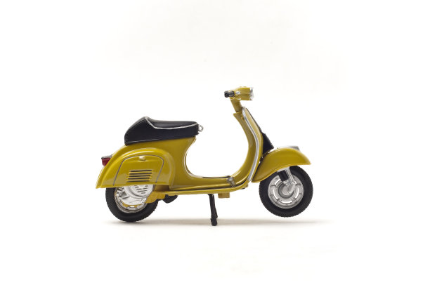 意大利的摩托车图片下载