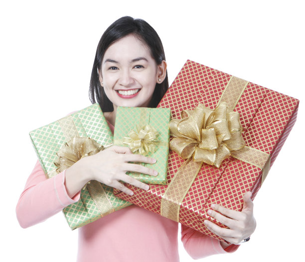 带礼物的年轻女人图片下载