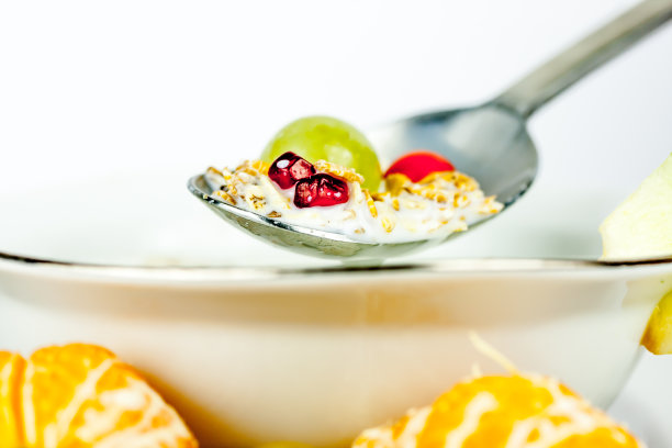 牛奶什锦早餐图片下载