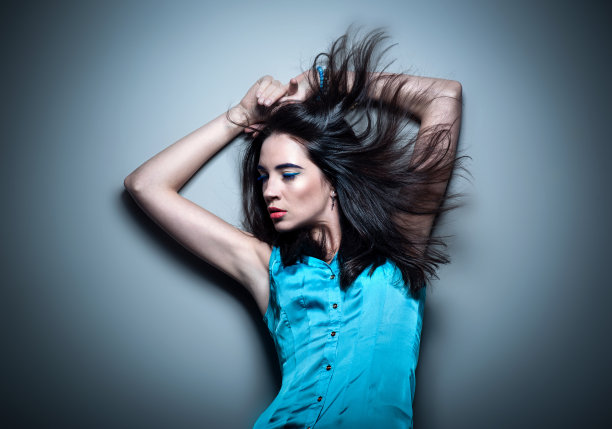 性感的头发摆姿势图片下载