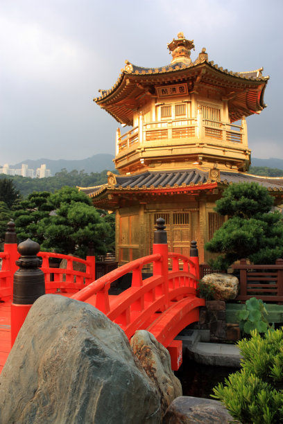 香港南莲花园金亭。图片下载