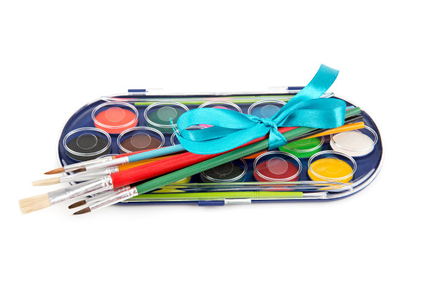 一套颜料和画笔图片下载