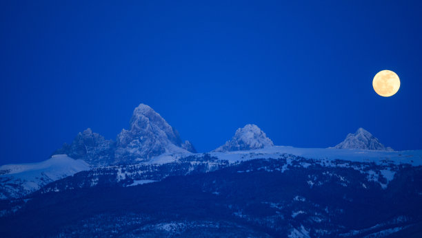 提顿的月亮图片下载