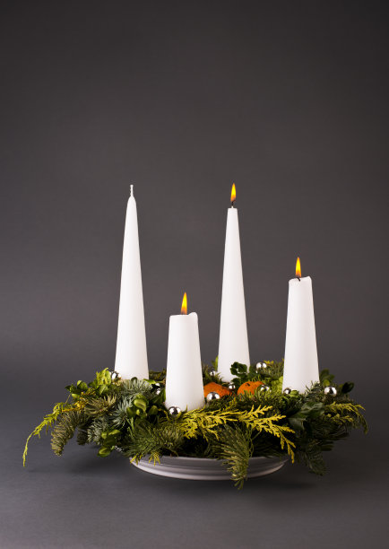 降临花环-斯堪的纳维亚风格图片下载