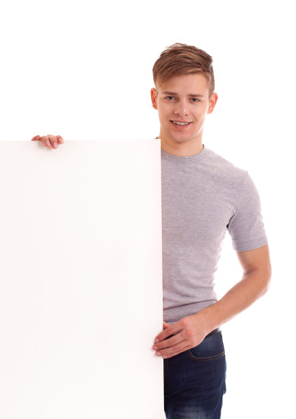 一个拿着白板的年轻人的肖像图片下载