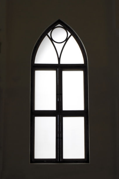教堂的窗户图片下载