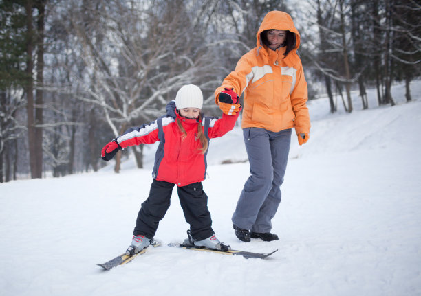 滑雪课图片下载