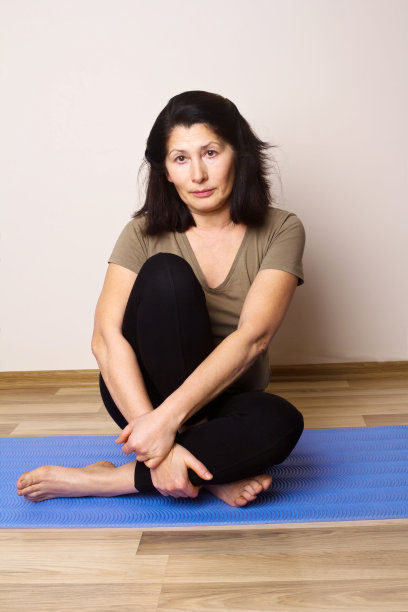 瑜伽姿势图片下载