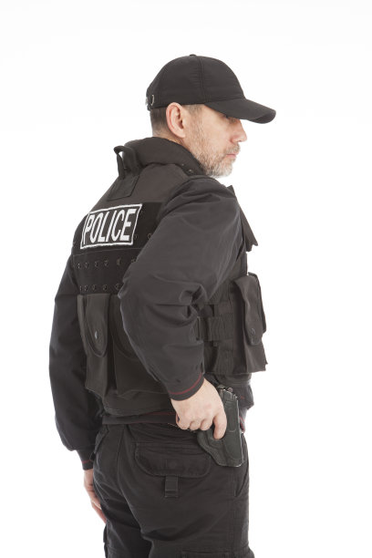 武装的人。图片下载