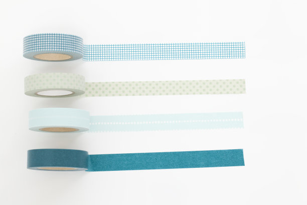 四卷不同颜色的胶带图片下载