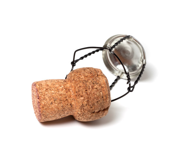 香槟酒软木塞和muselet在白色的背景图片下载