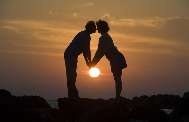 夫妇的日落图片下载