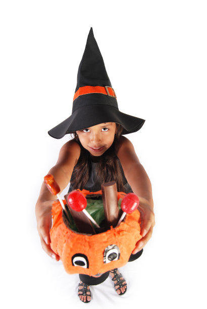万圣节女巫的女孩图片下载