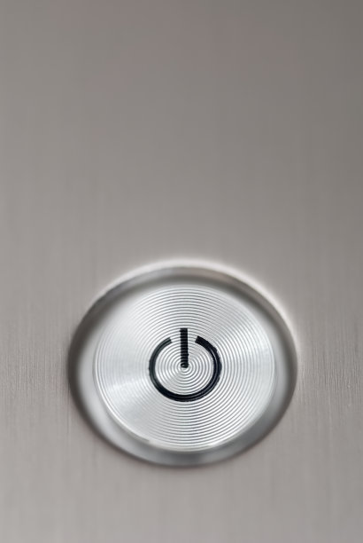 银色笔记本关机按钮。图片下载