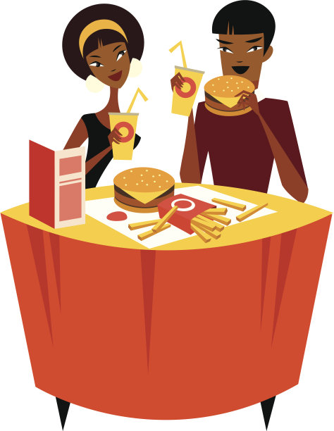 一对夫妇坐在一张桌子旁图片下载