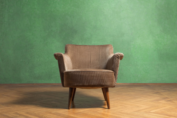 椅子在房间里图片下载