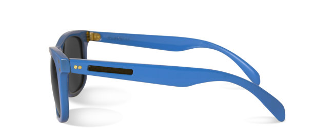 蓝色太阳镜的一面图片下载