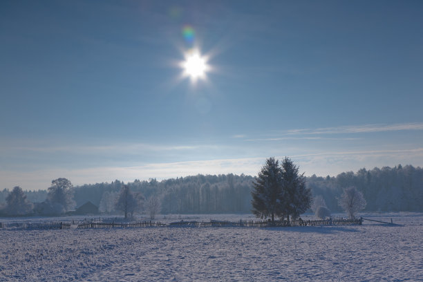 冬季的小村庄景观图片下载